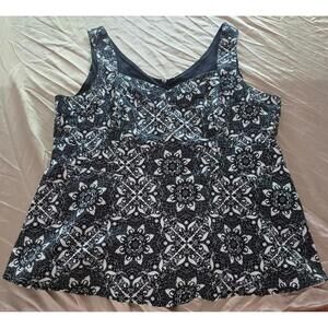 Torrid Black Cream Floral Lace Overlay Tank